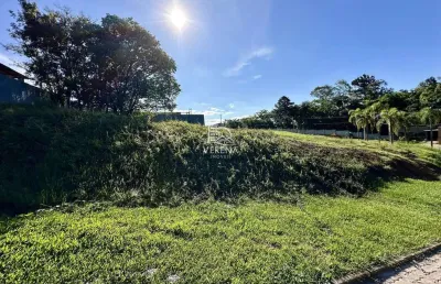 Amplo e diferenciado lote no condomínio reserva do arvoredo
