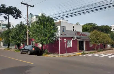 Prédio comercial de esquina em área nobre e central