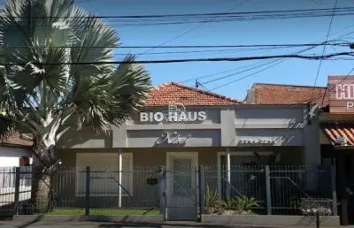 Amplo imóvel comercial ou residencial próximo tênis clube