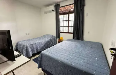 Casa com 5 quartos à venda na Rua Major José Tenório Lins, Barro Duro, Maceió