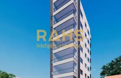 Belíssimo apartamento em piçarras a poucos metros da praia