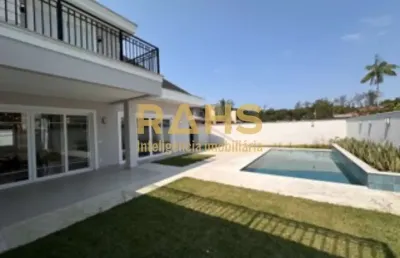 Casa com 4 quartos à venda na Rua Presidente Vargas, 146, Pirabeiraba, Joinville