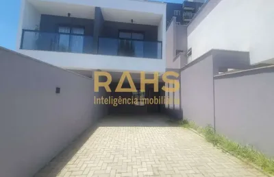 Casa a venda no bairro santo antonio em joinville sc