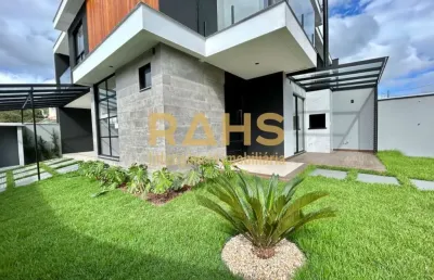 Sobrado de esquina alto padrão a venda com 151,93 m² de área construída, 2 suítes e 1 quarto a venda no melhor do bairro saguaçú