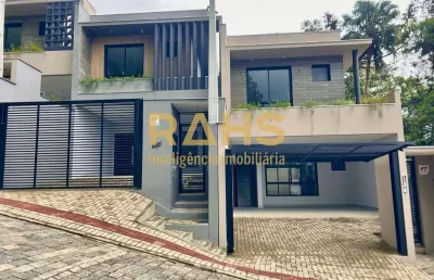 Casa com 3 quartos à venda na Rua Marechal Deodoro, 723, América, Joinville