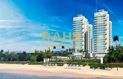 Apartamento frente mar em balneário piçarras, pé na areia