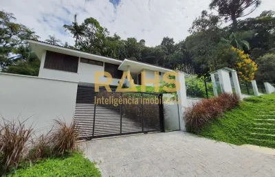 Casa com 3 quartos à venda na Rua Benjamin Constante, 851, América, Joinville