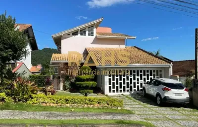 Casa com 3 quartos à venda na Rua Dona Francisca, 934, Saguaçu, Joinville