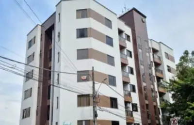 Código 4538 - aluga apartamento na rua imbúia, bairro horto, 03 quartos, sendo 01 suíte com sacada e 02 quartos com guarda roupa, sala/copa com painel, cozinha com armários, 01 banheiro social, área d