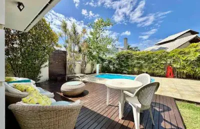 Casa com 4 quartos à venda, 296 m² por r$ 4.350.000 - jurerê internacional - florianópolis/sc