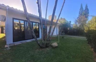 Casa com 3 quartos, sendo 1 suíte à venda, 164 m² por r$ 3.600.000 - jurerê internacional - florianópolis/sc