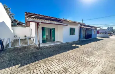 Casa com 2 dormitórios à venda, 58 m² por r$ 380.000 - santo antonio - balneário piçarras/sc