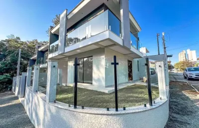 Sobrado com 3 dormitórios à venda, 120 m² por r$ 860.000,00 - centro - balneário piçarras/sc