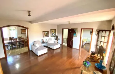 Casa com 5 quartos à venda na Rua Todos os Santos, Caiçara, Belo Horizonte