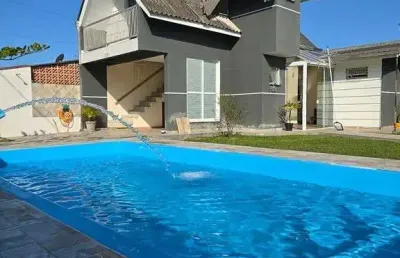 Casa com 3 quartos para alugar no Atami, Pontal do Paraná 