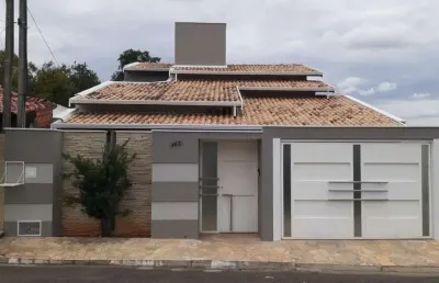 Casa com 3 dormitórios à venda, 240 m² por r$ 1.050.000,00 - centro - elias fausto/sp