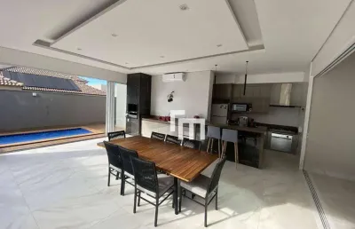 Excelente casa alto padrão de 274m² com 3 suítes no residencial damha vi