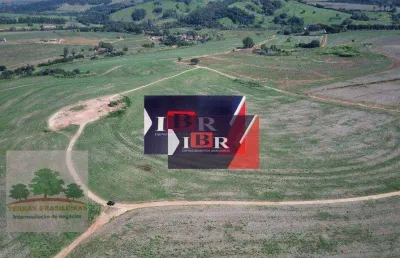 Fazenda à venda no Centro, Ribeirão Bonito 
