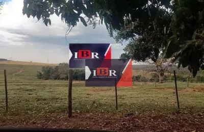 Fazenda à venda na Praça Rúbens Furquim, Vila São José, Lins