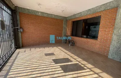 Casa sobrado à venda na vila da saúde, 3 quartos, 2 vagas, quintal, 134m².