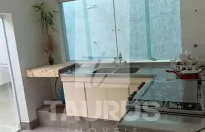 Casa / sobrado para alugar em brooklin. 2 quartos, 1 vaga, edícula, 160m².