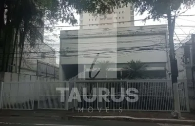Prédio para alugar em santo amaro. 3 andares, 22 vagas, 809m².