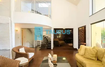 Casa para venda ou locação, 4 suítes, 4 vagas, 700m², campo belo.