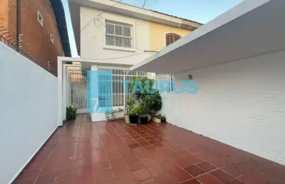 Casa sobrado com 3 quartos para alugar e vender no brooklin são paulo-sp.