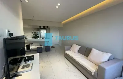 Apartamento á venda , 2 dormitórios , 1 vaga , 63 m² , campo belo.