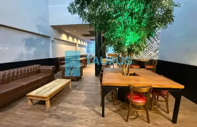 Ponto comercial com 4 salas para alugar na Vila Olímpia, São Paulo 
