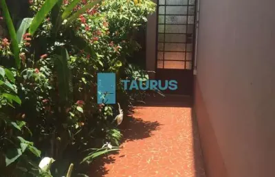 Sobrado à venda ou para locação, 3 dormitórios, 6 vagas, 500m², brooklin.