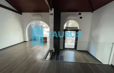 Ponto comercial com 3 salas à venda em Moema, São Paulo 