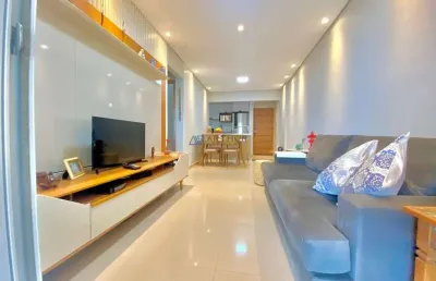 Apartamento à venda em praia grande com 2 suítes e 2 vagas de garagem vista mar