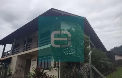Casa com 4 quartos à venda na rua de novembro, 86, testo central, pomerode por r$ 1.490.000