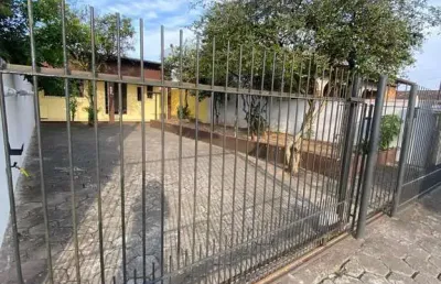 Casa com 3 dormitórios para locação no bairro cordeiros, itajaí, sc