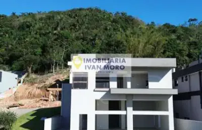 Casa à venda em ingleses do rio vermelho  -  florianópolis