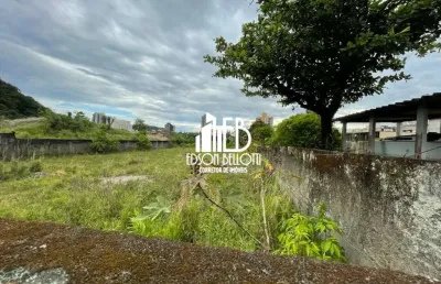 Terreno com casa - praia da enseada - guarujá - 797 metros.