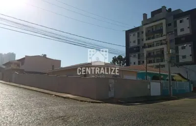 Casa com 4 quartos à venda no Oficinas, Ponta Grossa 