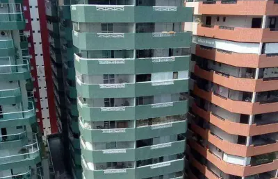 Belíssimo apto 2 dorm(s), sendo 1 suíte, 102m², excelente localização no forte em praia grande sp.