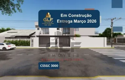 Casa sobrado em construção na cidade de itapema/sc, no bairro alto são bento, com 69,20m², 2 suítes e 1 vaga de garagem. ótimo investimento!