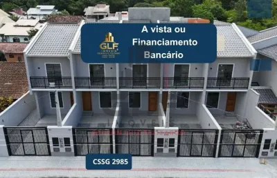 Sobrado geminado a venda na cidade de porto belo/sc, no bairro centro. casa com 157m², 3 suítes e 1vaga de garagem. bem localizado