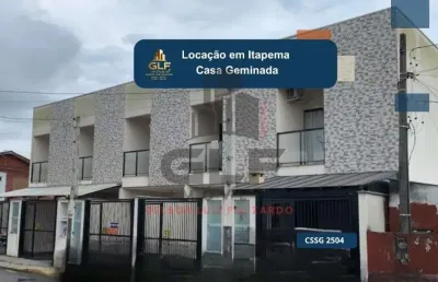 Para locação, casa sobrado na cidade de itapema/sc no bairro morrete, com 2 suítes, 3 banheiros e 1 vaga de garagem. a 1.600 metros do mar.