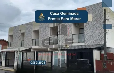 Casa sobrado geminado pronto para morar em itapema/sc no bairro morrete, com 2 suítes, 3 banheiros e 1 vaga de garagem. a 1.600 metros do mar.