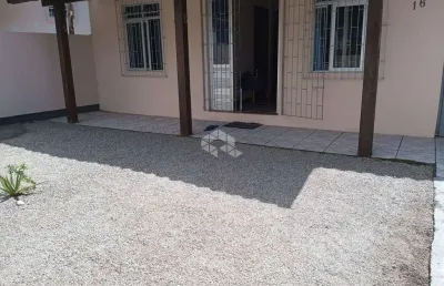 Casa com 2 dormitórios/ quartos em palhoça sc, bairro praia de fora à venda por r$ 450.000,00.