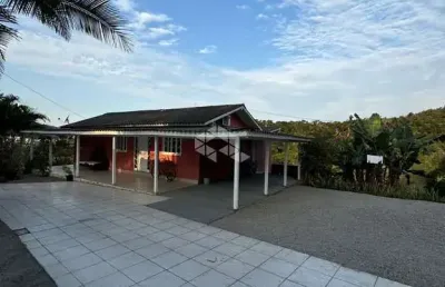 Terreno/sítio com uma casa de alvenaria a venda com 4.945 m²  no bairro são sebastião - palhoça no valor de r$ 795.000,00