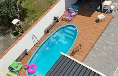 Casa a venda na praia da pinheira com  3 dormitórios sendo 1 suíte