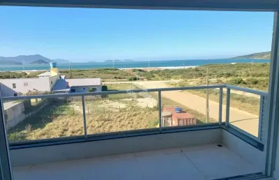 Apartamento a venda na praia da pinheira em palhoça com vista para o mar por 950.000