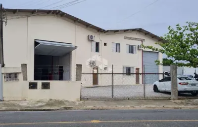Galpão comercial com 1.340m² de área total em são josé sc, bairro areias à venda por r$3.800.000,00.