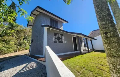 Casa com 2 dormitórios/quartos em florianópolis sc, bairro ingleses do rio vermelho à venda por r$ 399.000,00.