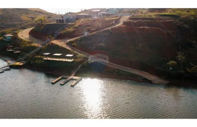 Terreno de 320m² no condomínio marina café com vista para represa joão penido
